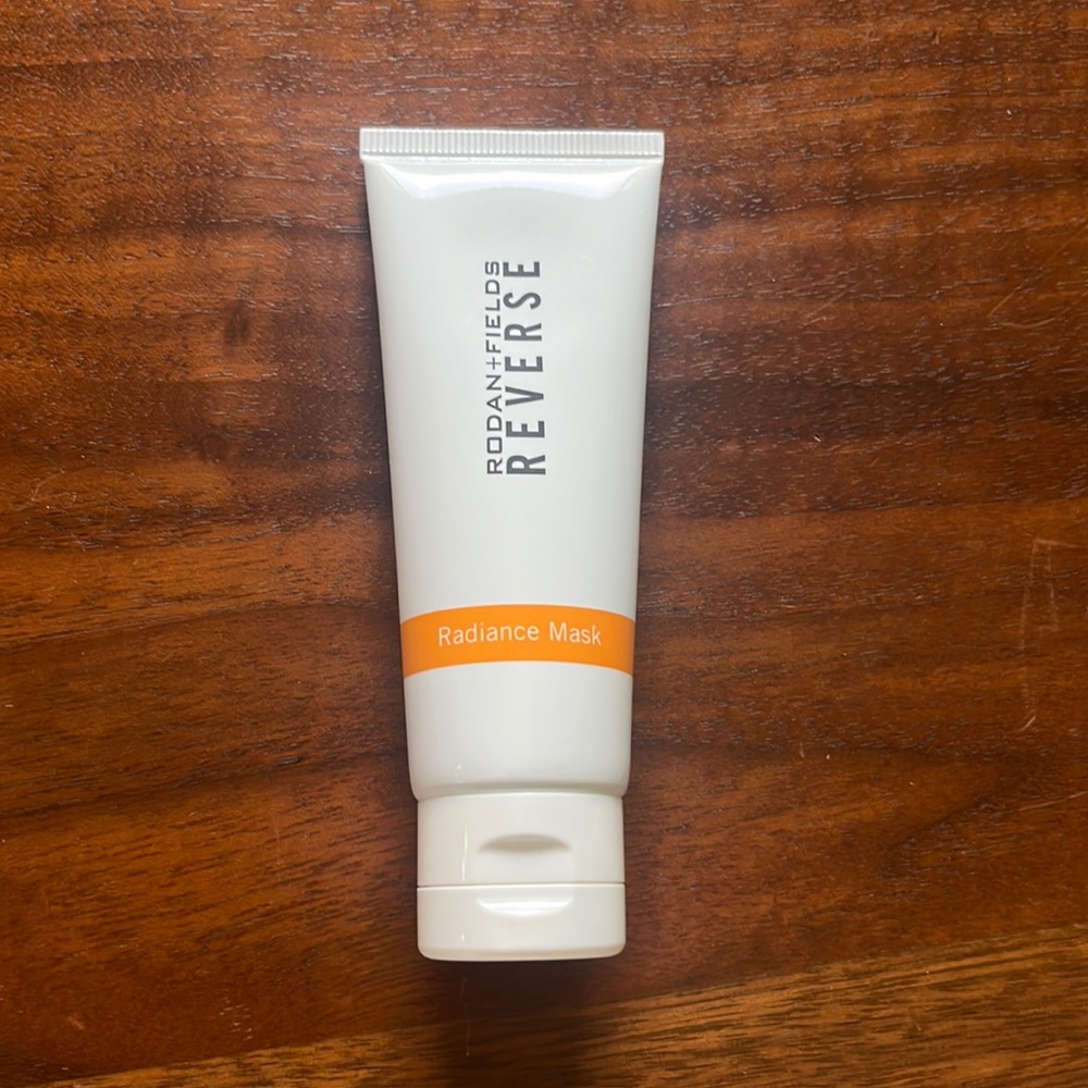 Rodan + Fields Reverse Radiance Mask